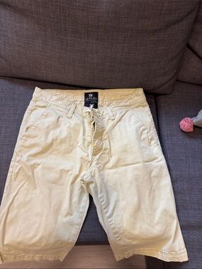 Men's light yellow Cotton Chino Shorts
